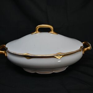 Antique Carlsbad Austria Porcelain Covered Vegetable Bowl Tureen Gold Trim